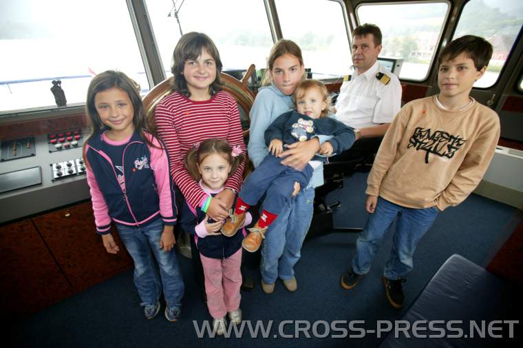 05.08.24_095 Familienfoto mit dem K�pt'n.