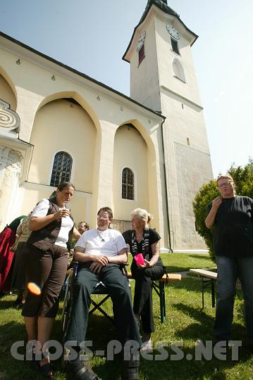 2008.06.01_10.23.18.JPG - Viele der beeintr�chtigten Menschen waren "normal" wie Du und ich ... bis eines Tages ein Unfall oder Krankheit kam.
