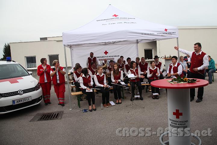 2012.09.29_15.15.25.jpg - Die "Johannser Dorfmusi" mit Kapellmeister Andreas Tatzreiter.