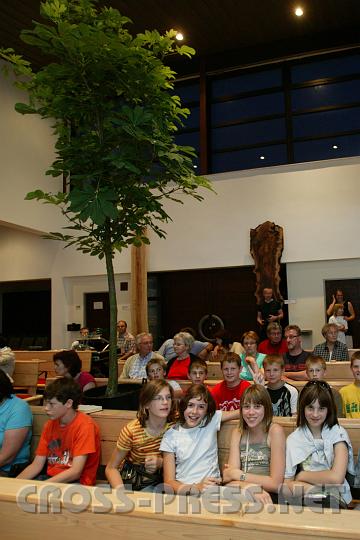 2008.05.30_21.33.18.JPG - Ist das ein Open-Air Kino ?  Nein, es ist St.Marien w�hrend der langen Nacht der Kirche.