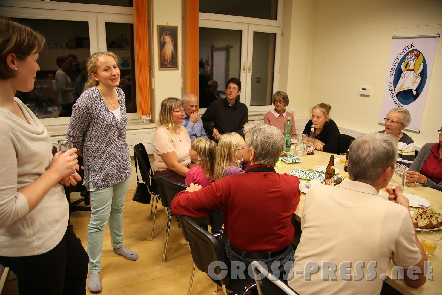 2017.09.26_20.25.46.jpg - Veronika Gruber, eine neue Mitarbeiterin, stellt sich vor.