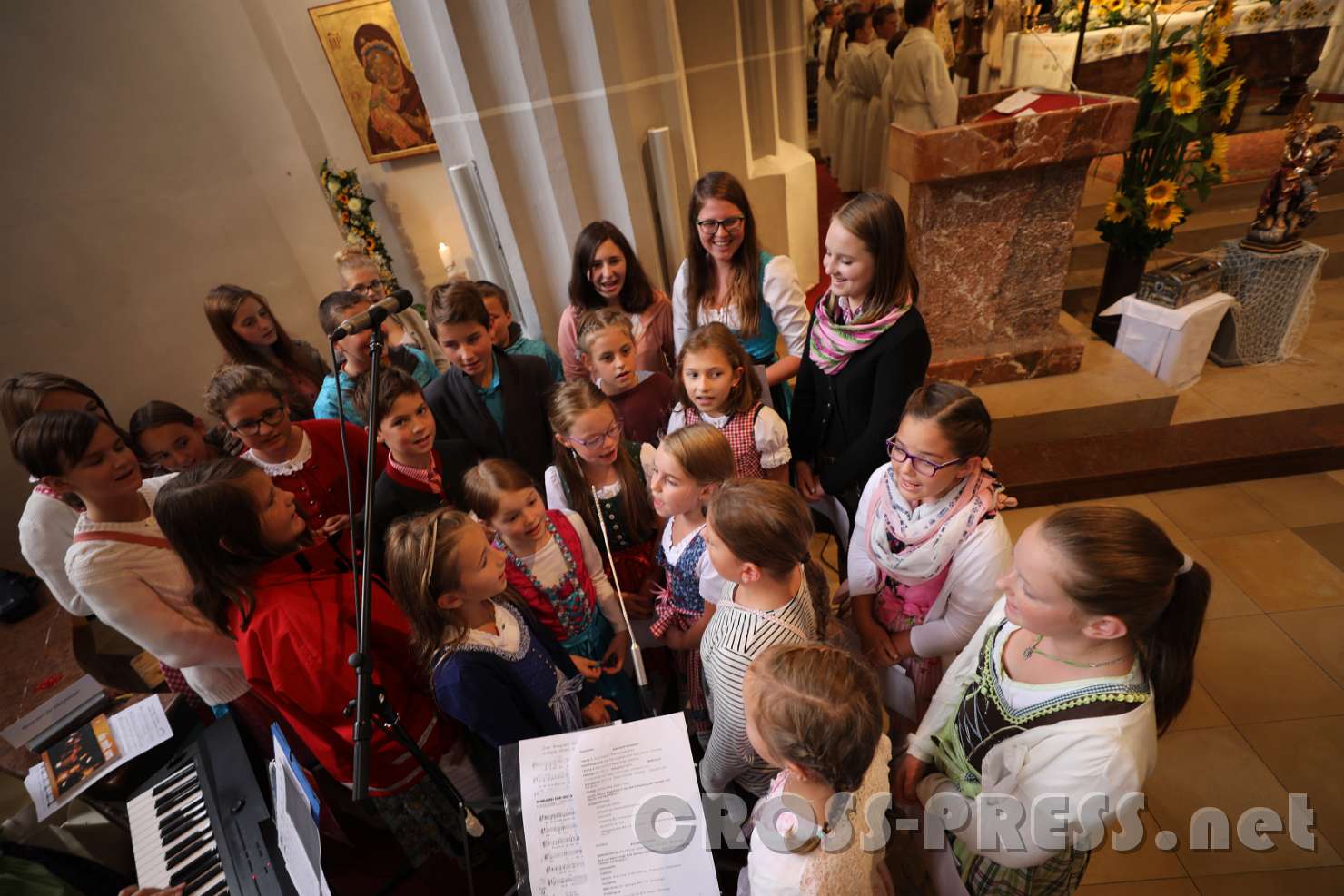 2017.09.10_16.39.52_01.jpg - "Glorysänger" beim Vaterunser.