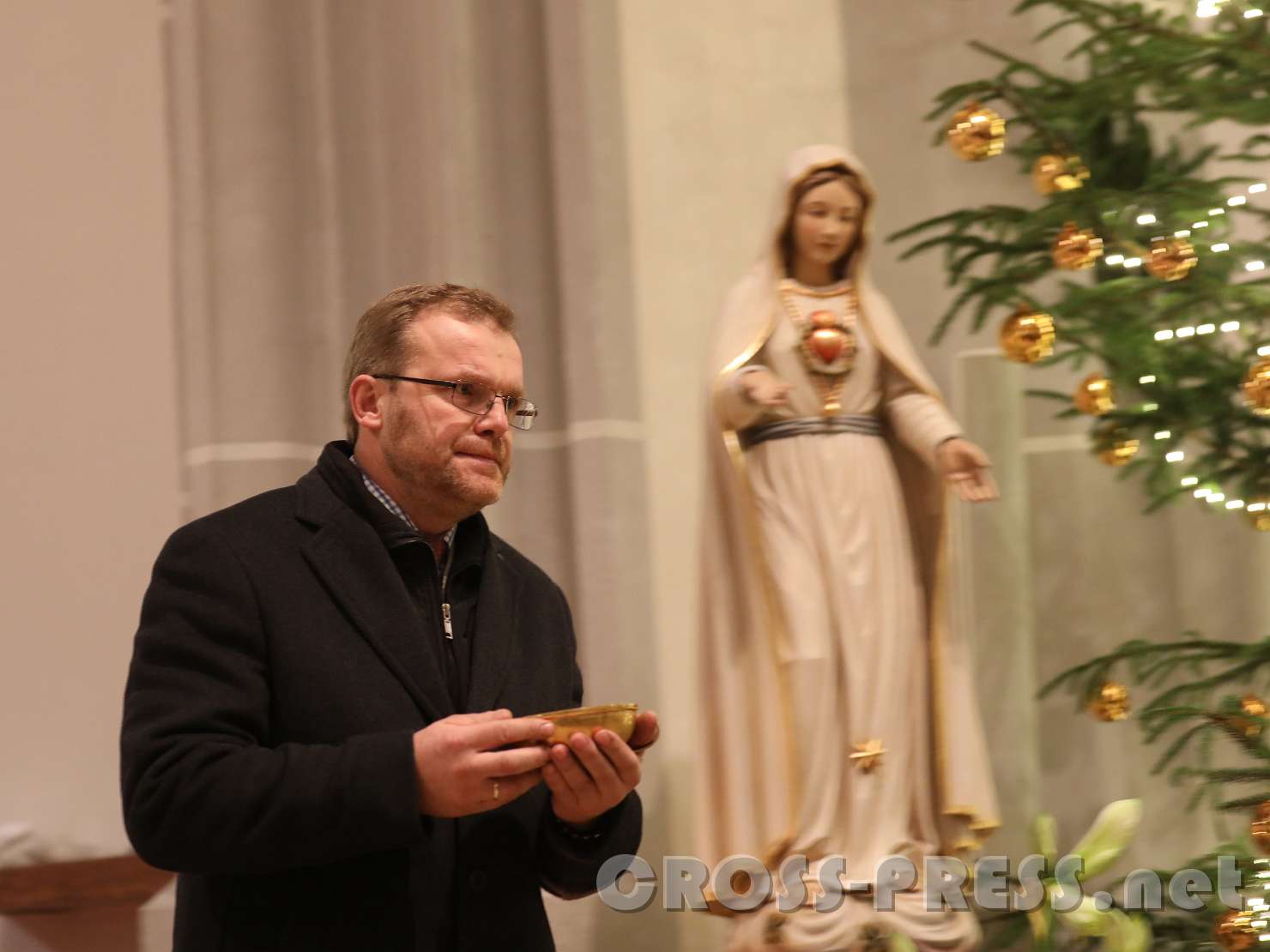 2017.12.25_00.58.01.JPG - Kommunionspender Leopold Aichberger