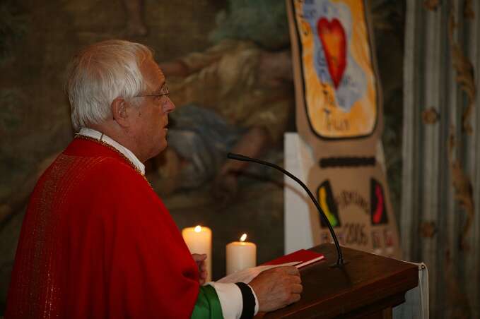 Firmung Seitenstetten 2006 Propst Raimund Breiteneder