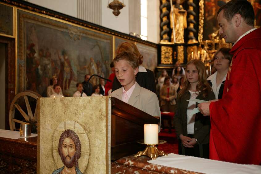 Firmung mit Abt P. Berthold, 8:30h