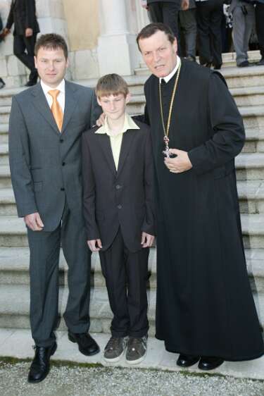 Firmung am 04.05.2008 um 8:30 mit Abt Berthold