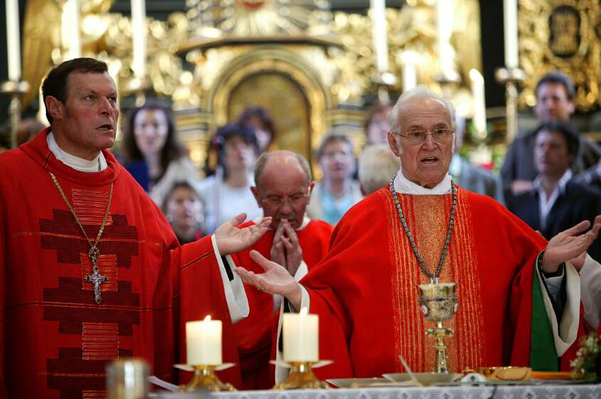 Firmung am 10.05.2008 mit den Äbten Heigl und Ellegast