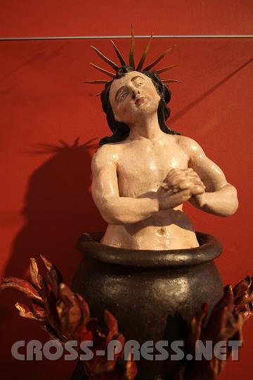 2009.04.24_16.33.44.jpg - St.Veit alias Vitus war ein M�rtyrer, der im heutigen S�ditalien Ende des 3 Jh. lebte.  Den kochenden �lkessel, in welchen ihn Kaiser Diokletian werfen lie�, �berstand er der Legende nach unbeschadet.