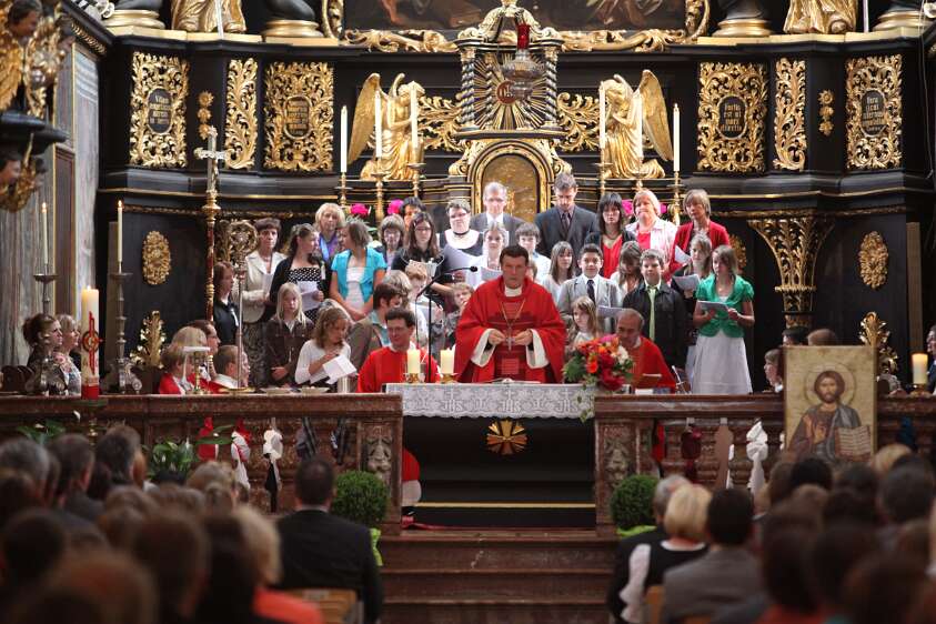 Firmung in Seitenstetten f�r Nachbar-Pfarren