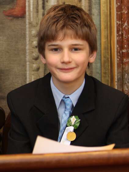 Firmung mit Abt Berthold Heigl und Propst Raimund Breiteneder um 08h