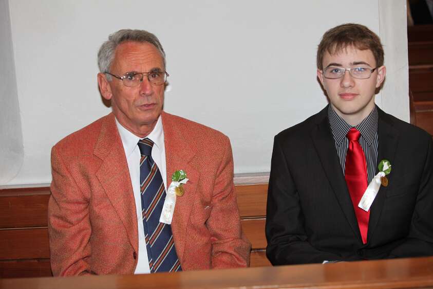 Firmung mit Abt Berthold Heigl und Propst Raimund Breiteneder um 10:30h