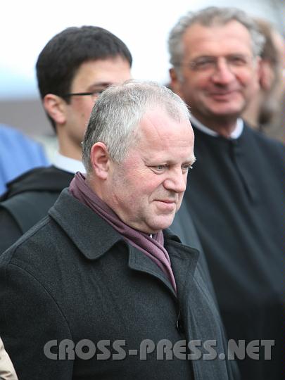 2011.03.21_11.09.44.jpg - P.Franz Hörmann, jetzt Pfarrer am Sonntagberg, kommt gern in sein Heimatkloster.