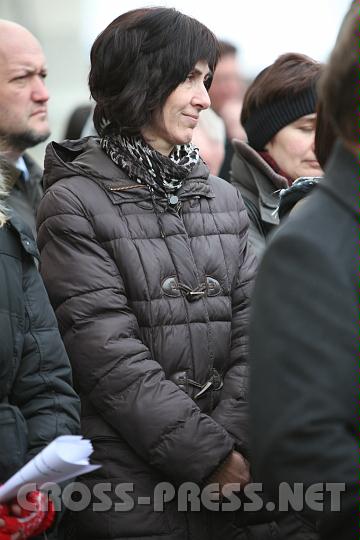 2011.03.21_11.14.51.jpg - Mag. Regina Schmutzer wird als Sportlehrerin die neue Halle mit ihren Schülern im Herbst 2012 einweihen.