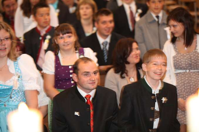 Dekanatsfirmung 2011 - hl.Messe 8h