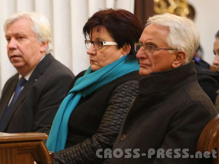 2014.03.23_10.08.39.jpg - Mag. Johann Heuras (2. Landtagspräsident), LAbg. Michaela Hinterholzer und Bürgermeister Franz Deinhofer.