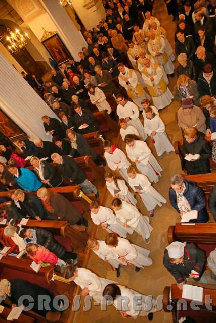 2016.11.06_10.01.07.jpg - Feierlicher Einzug.