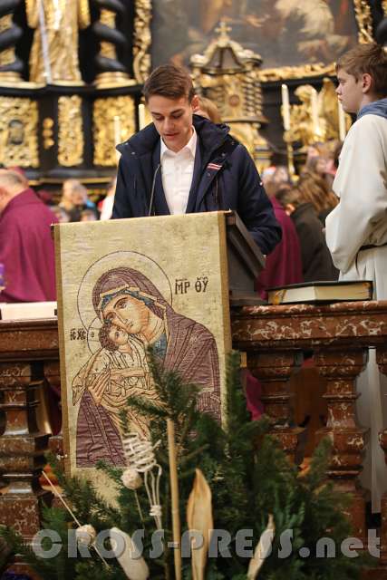 2016.11.29_10.31.42.JPG - Fürbitten von Stipendiaten.