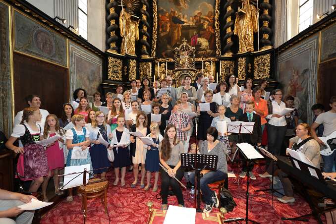 Firmung mit Abt Petrus und Altabt Berthold