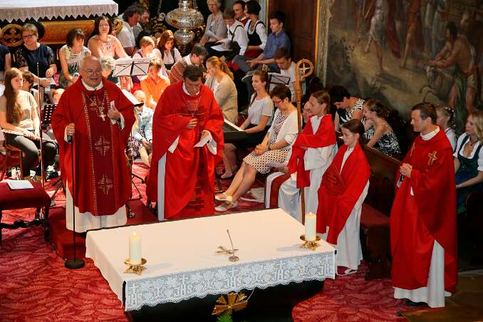 Firmung mit Abt Petrus und Altabt Berthold