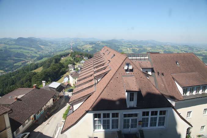 Firmung mit Abt Petrus Pilsinger und Altabt Johannes Gartner (10h30)