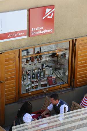 Firmung mit Abt Petrus Pilsinger und Altabt Johannes Gartner (10h30)