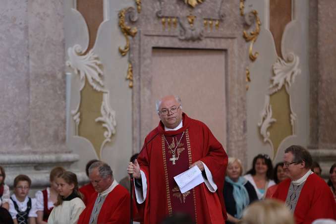 Firmung mit Abt Petrus Pilsinger und Altabt Johannes Gartner (10h30)