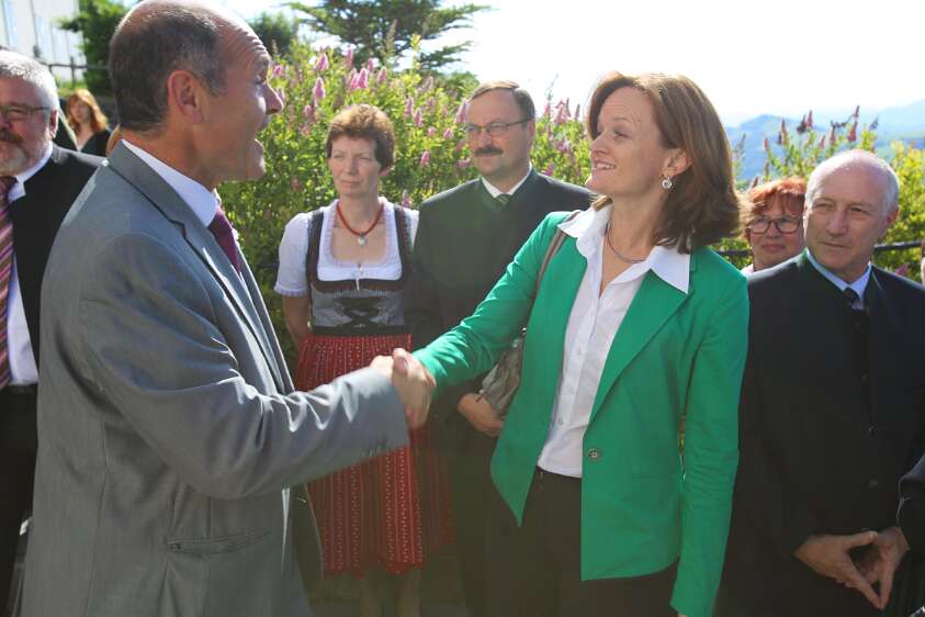 Altarweihe mit Nuntius Zurbriggen