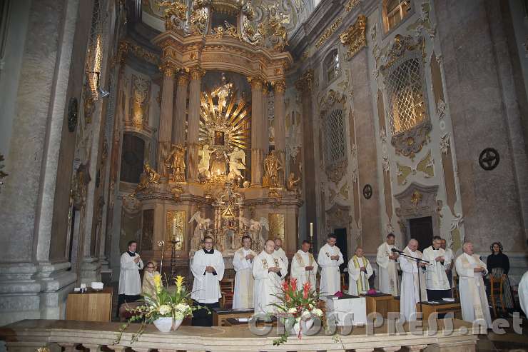 2015.09.06_16.05.09.JPG - Agmus Dei