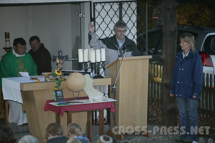 2008.10.26_17.07.02.JPG - Josef Penzendorfer, der Initiator des Projekts "Sch�pfung".