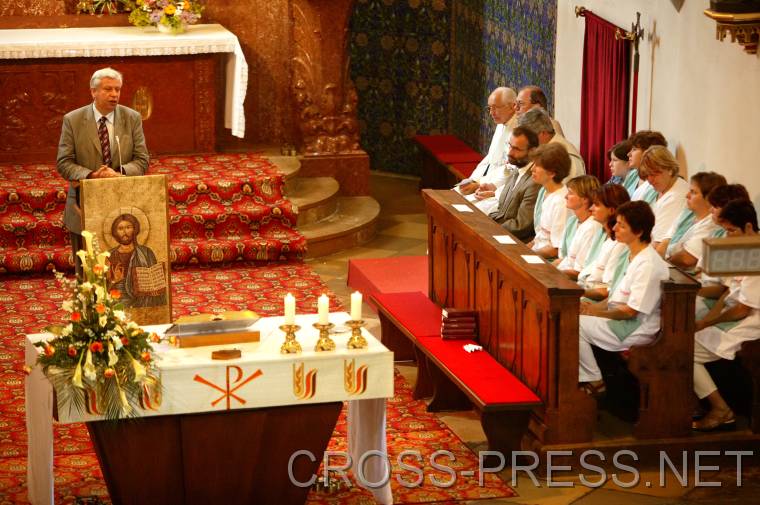 06.06.25_010 Unser B�rgermeister ist der geborene Pfarrer... denn seine 'Predigten' sind nie langweilig.