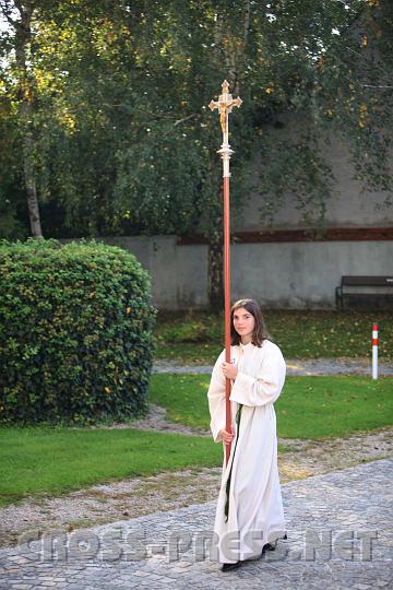 2009.09.27_09.00.34.jpg - Magdalena die Kreuztr�gerin.