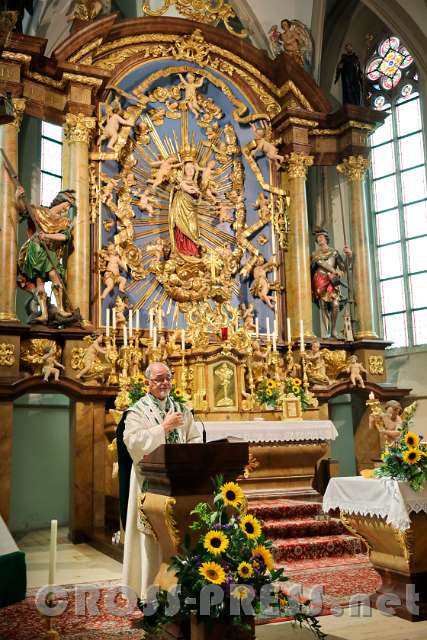 2016.10.02_14.59.21_002.JPG - "In Namen Gottes" - Altpfarrer Anton Schuh eröffnen.