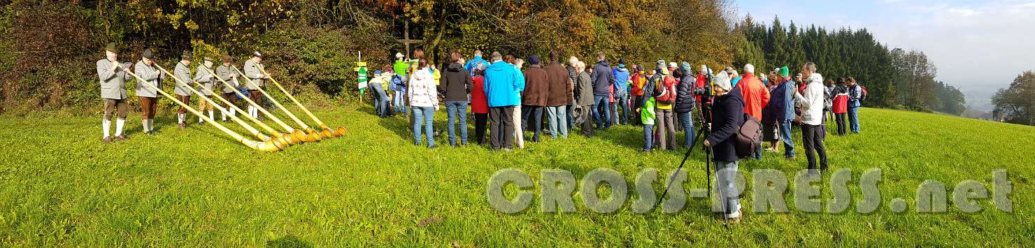 2016.10.26_10.55.27.jpg - Offensichtlich ein Ereignis, das Fotografen anzieht. :)