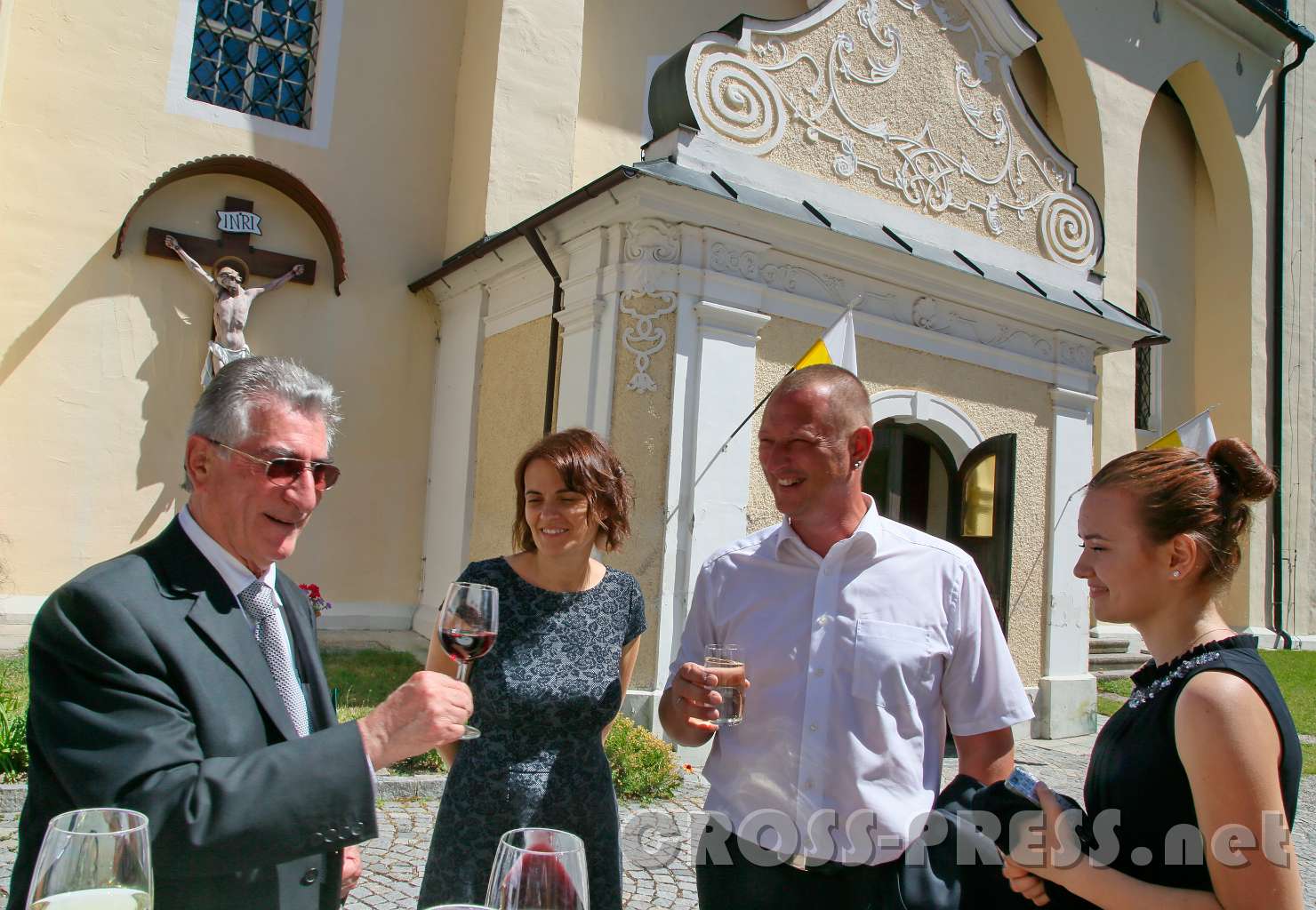 2017.06.11_11.00.54.jpg - Prosit!