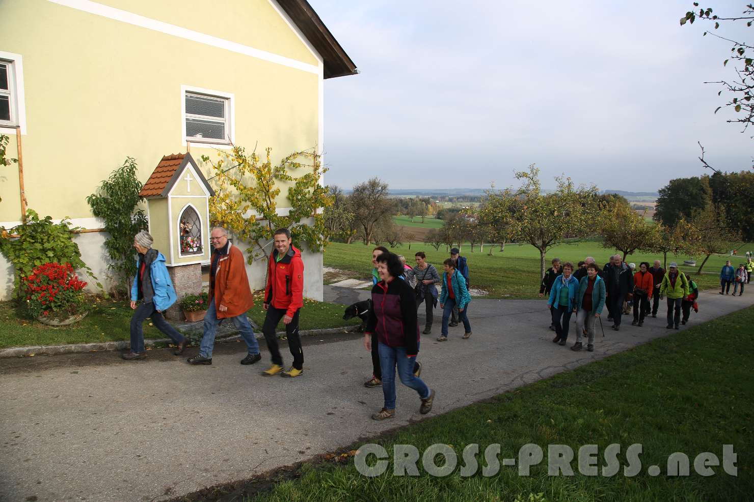 2017.10.26_09.53.25.jpg - Am  Haus Thonner vorüber ...