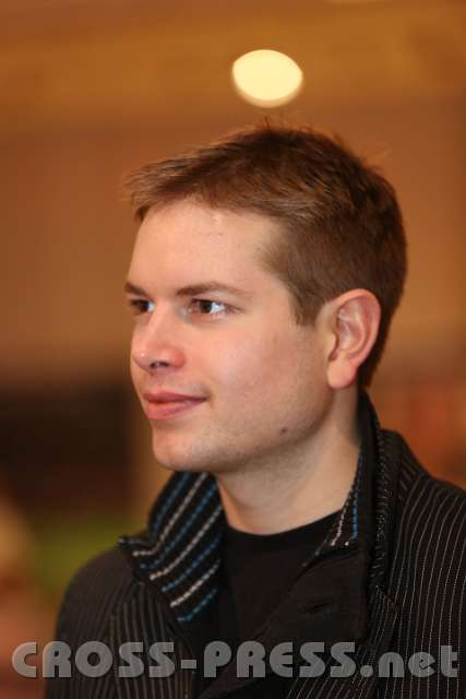 2014.11.23_16.29.27.jpg - Robert ist auch ein Mobilteam-Mitarbeiter und kam sogar aus Ried im Innkreis nach St. Valentin.