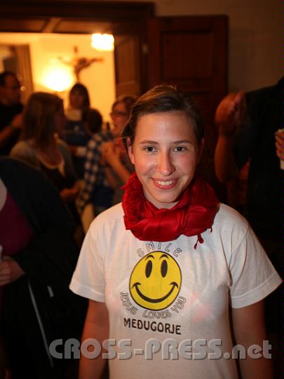 2011.05.20_22.30.44.jpg - Meli ist Medugorje Fan.  :)
