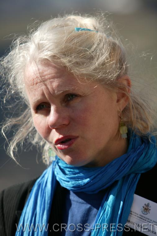 06.04.01_038 Gabriele Schuchter, Burgschauspielerin, trat auf am Freitag nach der Tagungser�ffnung im Rahmen des 'Kultur und Literatur' Programms