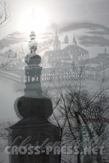 2009.02.18_10.20.06.JPG - Spiegelung des Kirchturms im Fenster des Klostergasthauses.