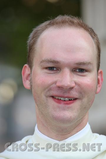 2009.08.14_18.50.09_01.jpg - Frater Titus