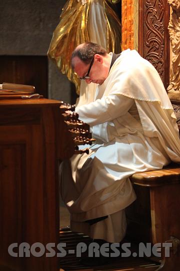 2009.08.14_18.39.13.jpg - Fr.Simeon