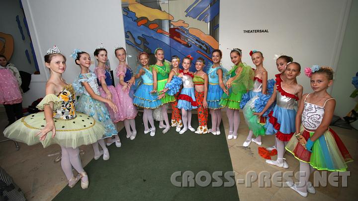 2010.08.27_16.54.42.jpg - Die sind wirklich gro�artig, die M�dels aus Wei�russland!