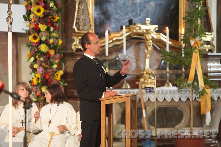 2010.09.12_13.40.13.jpg - Christian Sch�ller, Obmann-Stellvertreter im Pfarrkirchenrat und "Motor" der Renovierung.