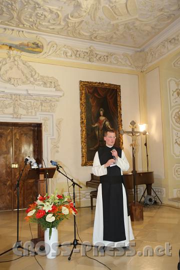 2012.04.27_17.50.53.jpg - P.Johannes Paul Chavanne