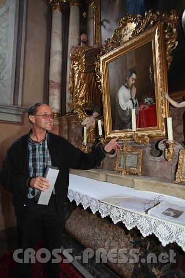 2012.07.22_13.29.31.jpg - Der Pöllauer Mesner war gegenüber den vielen Gastfamilien stets sehr hilfsbereit.