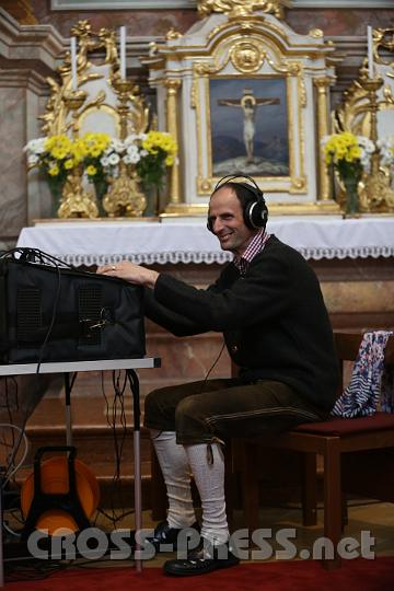 2013.05.04_16.48.43.jpg - Ablösung am Mobilstudio