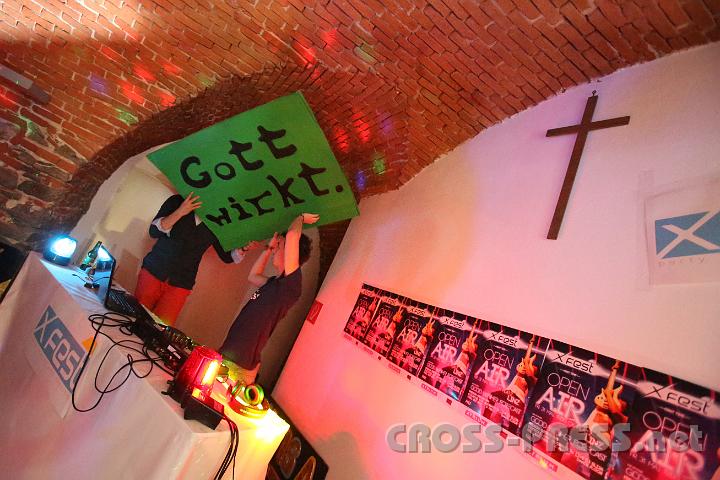 2013.06.01_00.02.43.jpg - "Christliche Disco"