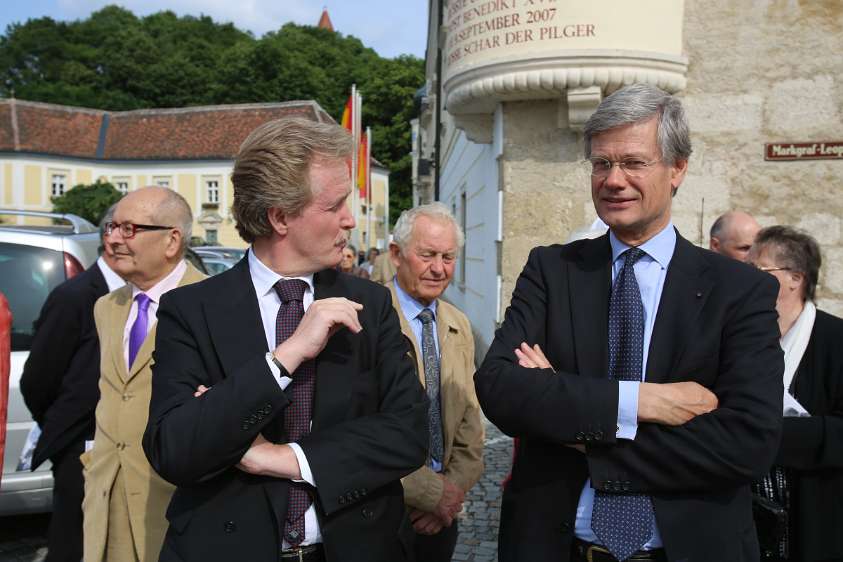 GrundSteinLegung HochSchul-AusBau