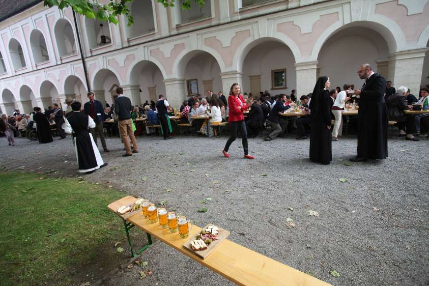 GrundSteinLegung HochSchul-AusBau