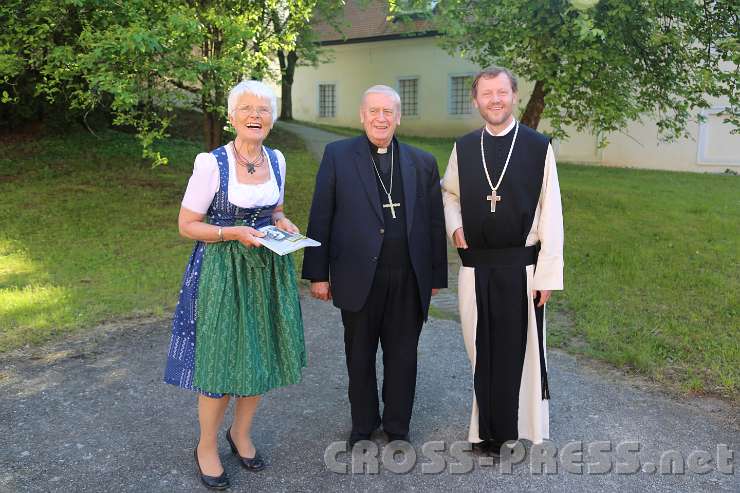 2014.05.21_18.03.26_01.jpg - Dr.Erna Putz